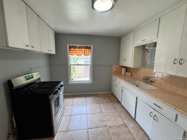 339 San Angelo, San Antonio, TX 78212