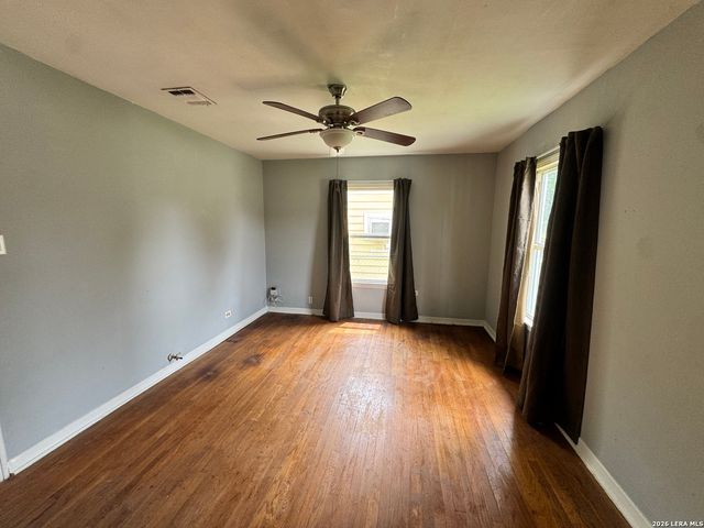 339 San Angelo, San Antonio, TX 78212