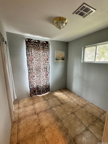 339 San Angelo, San Antonio, TX 78212