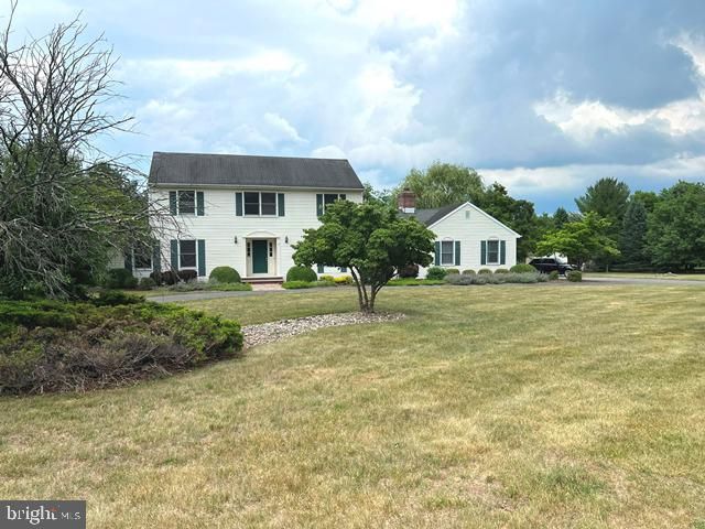 17 SHURTS RD, Flemington, NJ 08822