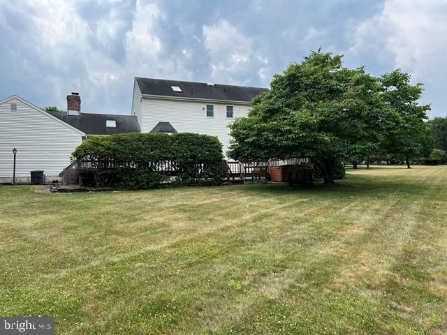 17 SHURTS RD, Flemington, NJ 08822