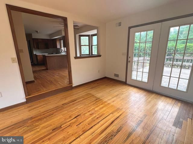 17 SHURTS RD, Flemington, NJ 08822