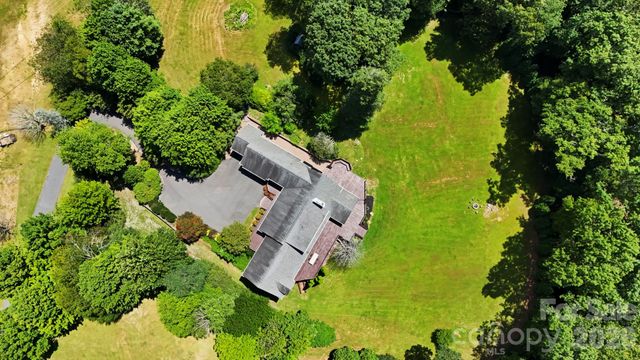 140 Wilson Ridge Road, Boone, NC 28607