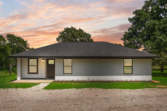 8804 County Road 3816, Athens, TX 75752