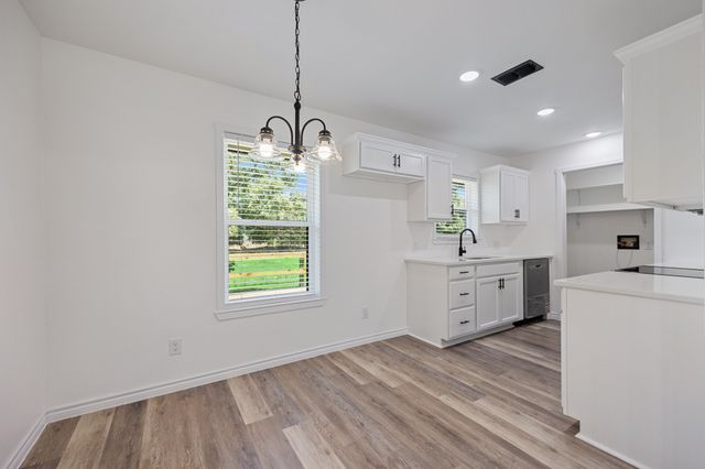 8804 County Road 3816, Athens, TX 75752