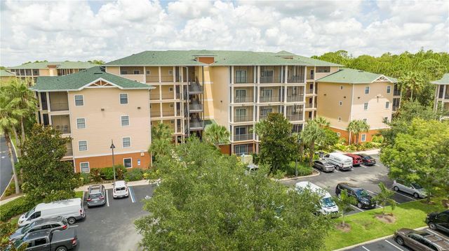 3050 PIRATES RETREAT COURT 408, Kissimmee, FL 34747