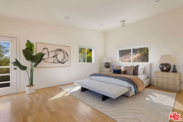 21733 Castlewood Drive, Malibu, CA 90265