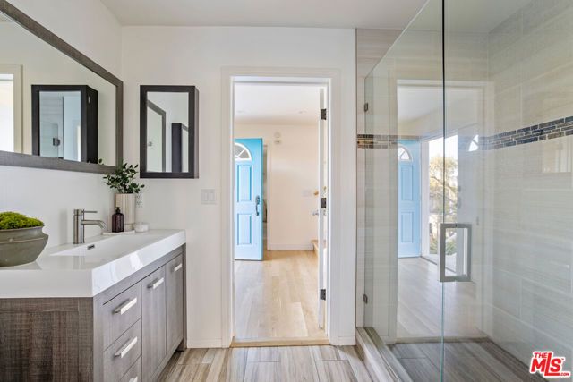 21733 Castlewood Drive, Malibu, CA 90265