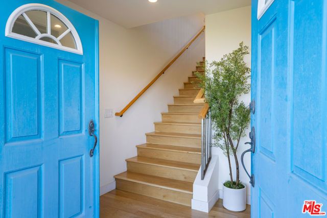 21733 Castlewood Drive, Malibu, CA 90265