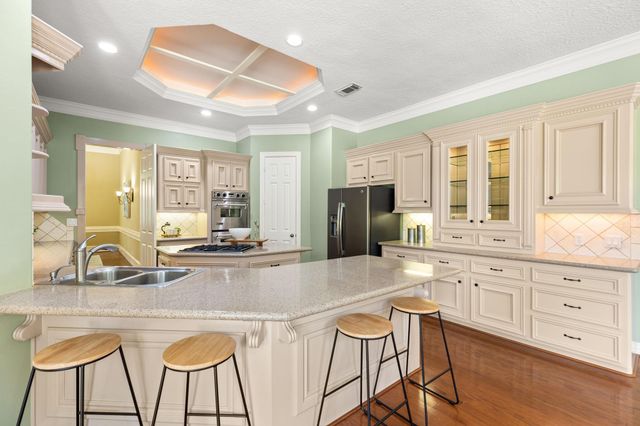 6610 Radley Drive, Spring, TX 77379