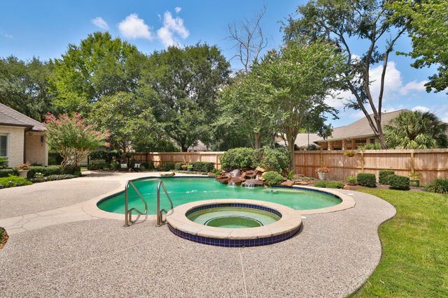6610 Radley Drive, Spring, TX 77379