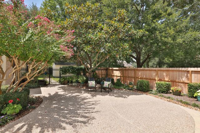 6610 Radley Drive, Spring, TX 77379