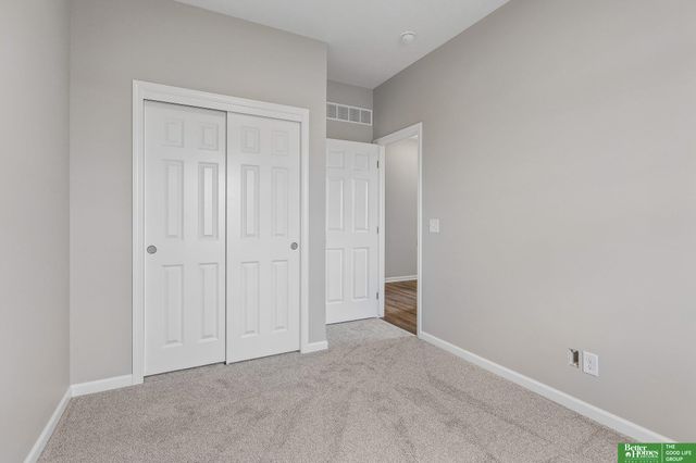 4910 Pinehill Road, Bellevue, NE 68133