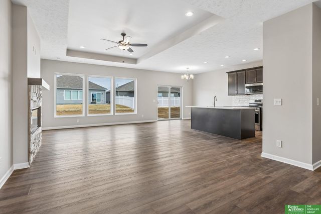 4910 Pinehill Road, Bellevue, NE 68133