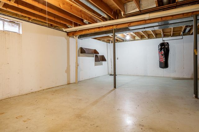 7448 Keystone Place, Caledonia, IL 61011