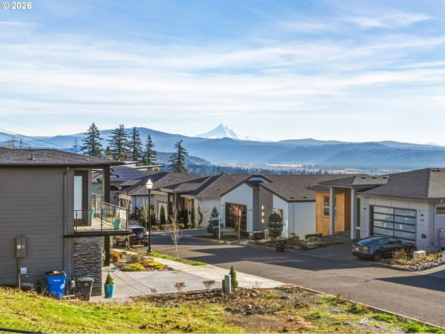 405 W W St, Washougal, WA 98671