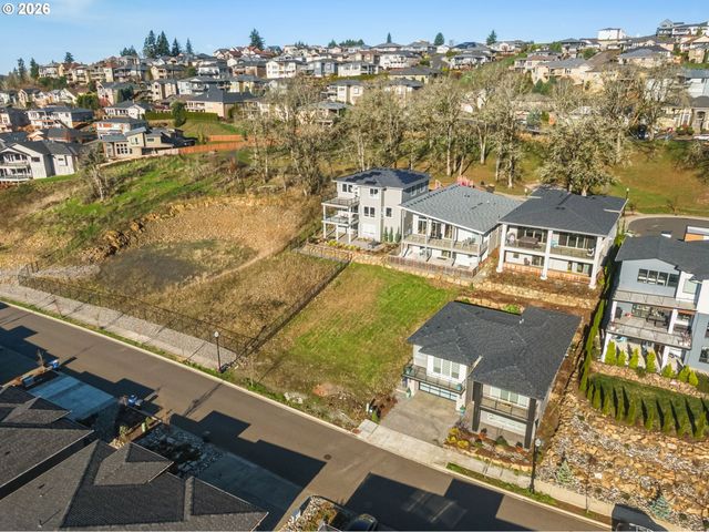 405 W W St, Washougal, WA 98671