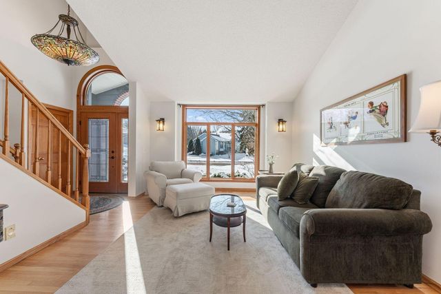 16861 Jasper Path, Lakeville, MN 55044