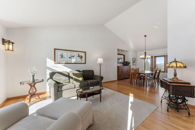 16861 Jasper Path, Lakeville, MN 55044