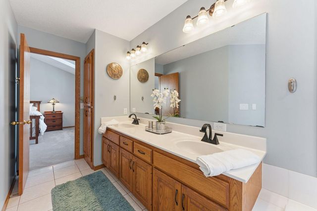 16861 Jasper Path, Lakeville, MN 55044