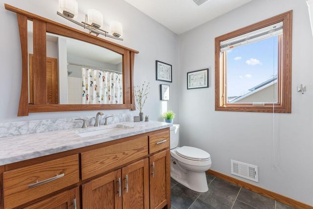 16861 Jasper Path, Lakeville, MN 55044