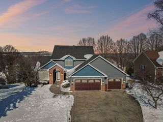 16861 Jasper Path, Lakeville, MN 55044