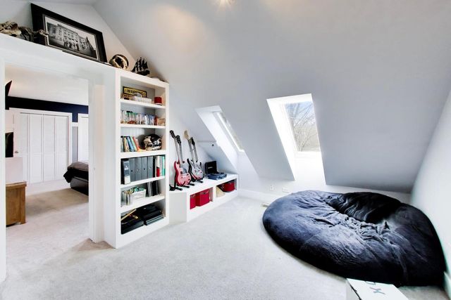 924 Glen Oak Drive, Sleepy Hollow, IL 60118