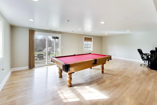 924 Glen Oak Drive, Sleepy Hollow, IL 60118