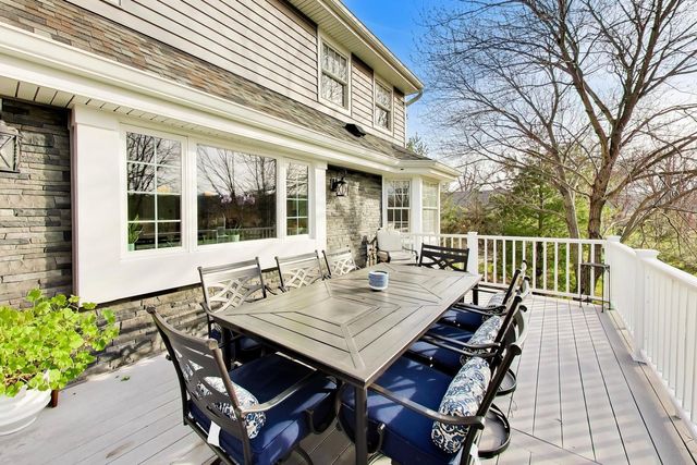 924 Glen Oak Drive, Sleepy Hollow, IL 60118