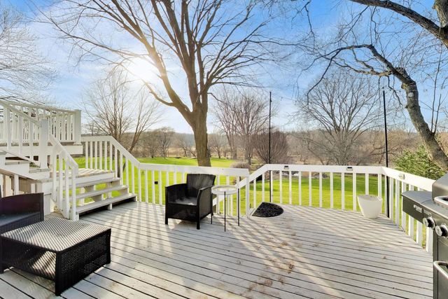 924 Glen Oak Drive, Sleepy Hollow, IL 60118