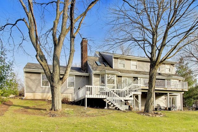 924 Glen Oak Drive, Sleepy Hollow, IL 60118