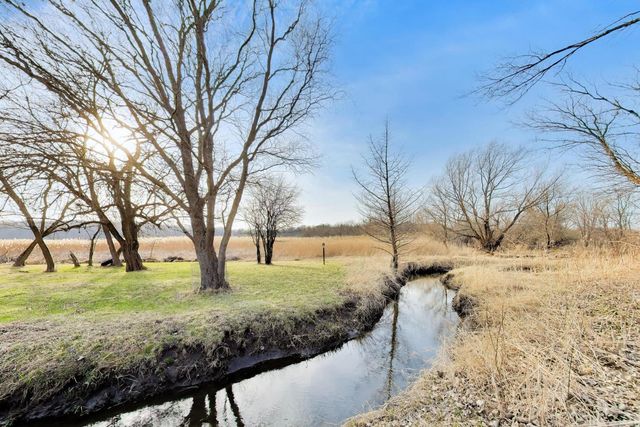 924 Glen Oak Drive, Sleepy Hollow, IL 60118