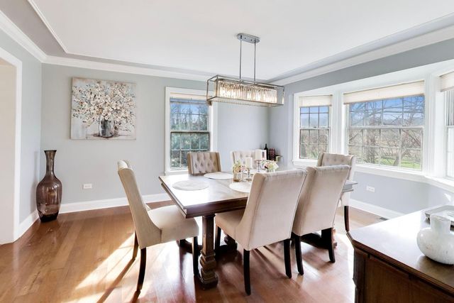 924 Glen Oak Drive, Sleepy Hollow, IL 60118