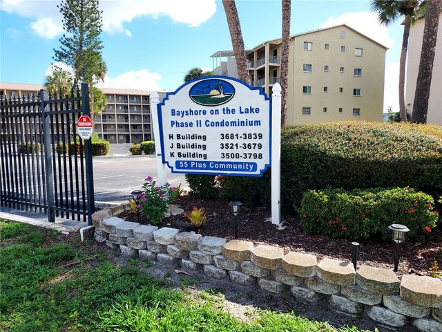 3520 LAKE BAYSHORE DRIVE K111, Bradenton, FL 34205