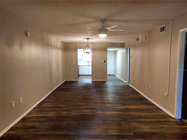 3520 LAKE BAYSHORE DRIVE K111, Bradenton, FL 34205