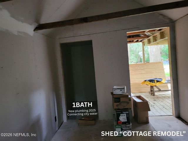 216 N SUMMIT Street, Crescent City, FL 32112