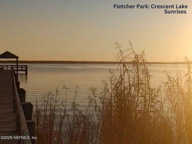 216 N SUMMIT Street, Crescent City, FL 32112