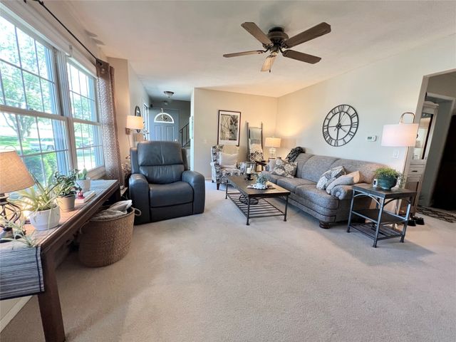 313 E 29th Street S, Newton, IA 50208