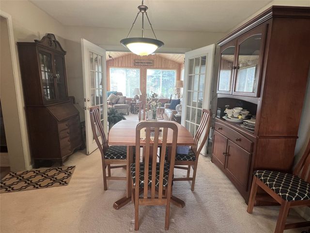 313 E 29th Street S, Newton, IA 50208