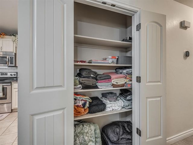 1713 Choctaw Wood Drive, Choctaw, OK 73020