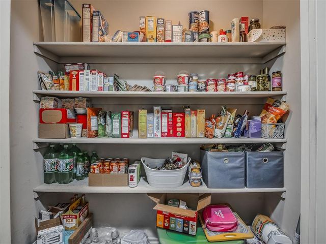 1713 Choctaw Wood Drive, Choctaw, OK 73020