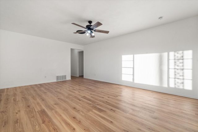 1312 Culpepper Avenue, Wilson, TX 79381