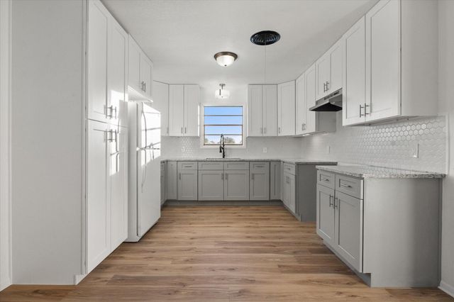 1312 Culpepper Avenue, Wilson, TX 79381