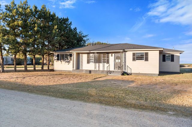 1312 Culpepper Avenue, Wilson, TX 79381