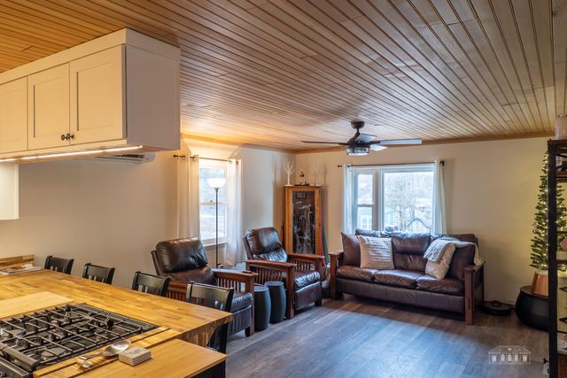 48 Tara Drive, Saranac Lake, NY 12983