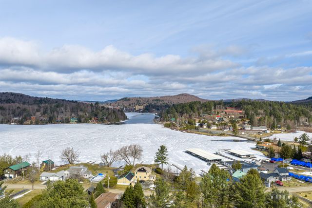 48 Tara Drive, Saranac Lake, NY 12983