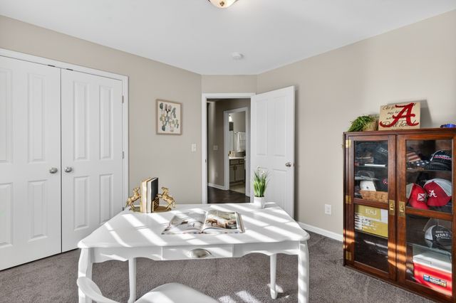 2633 Conti Dr, Columbia, TN 38401