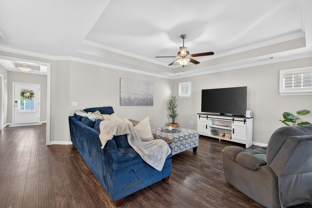 2633 Conti Dr, Columbia, TN 38401