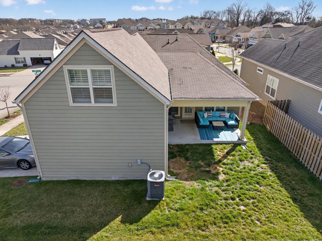 2633 Conti Dr, Columbia, TN 38401