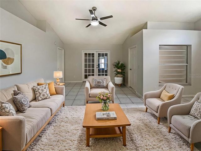 8812 BAYAUD DRIVE, Tampa, FL 33626